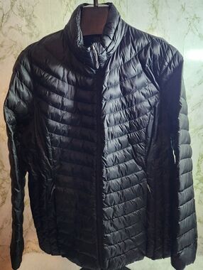 HEATKEEP Black Packabke Down Filled Puffer Coat